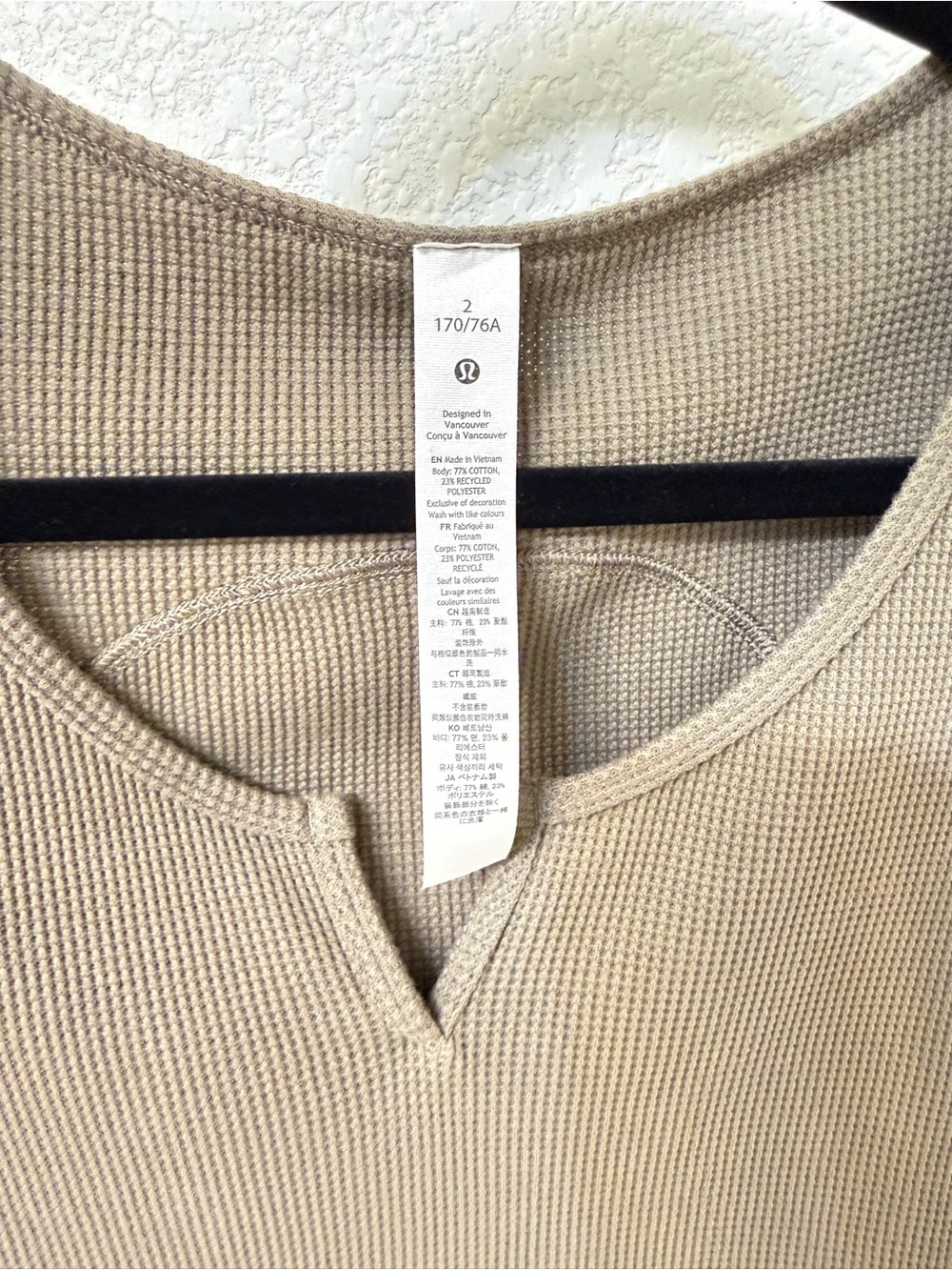 Lululemon Waffle Cotton-Blend Henley Long-Sleeve Shirt Nomad Size 2 NWOT - Picture 4 of 6